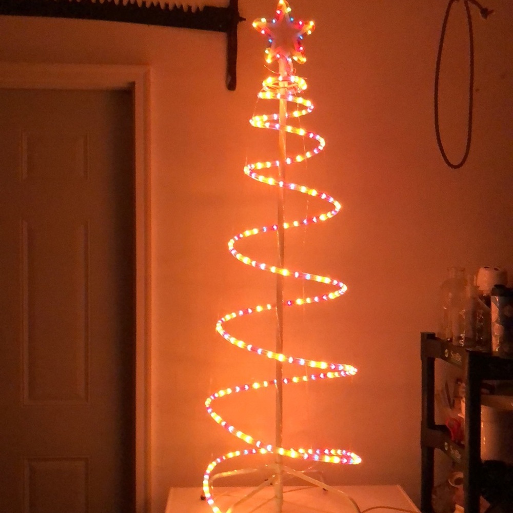 Sunbeam 5 Foot Duel Height Rope Light Tree